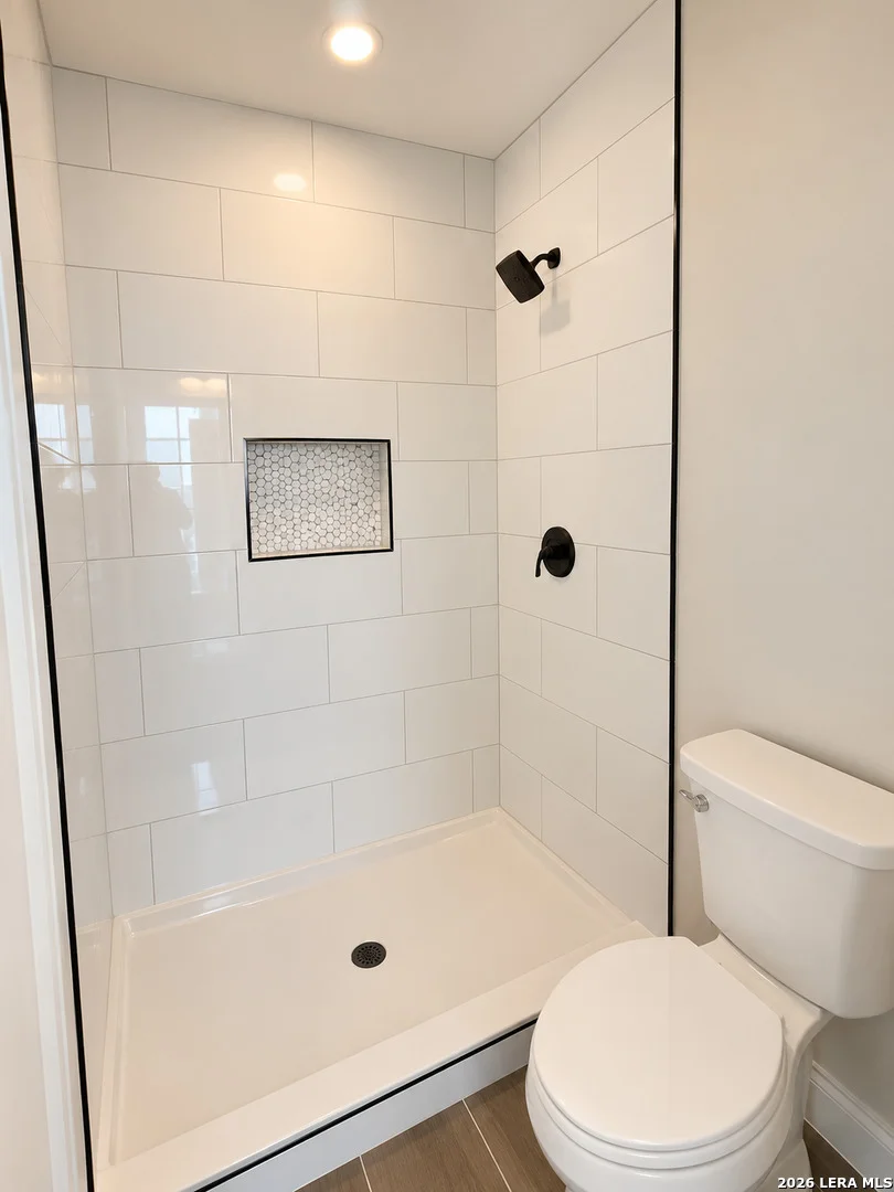 Photo of 816 Ceniza