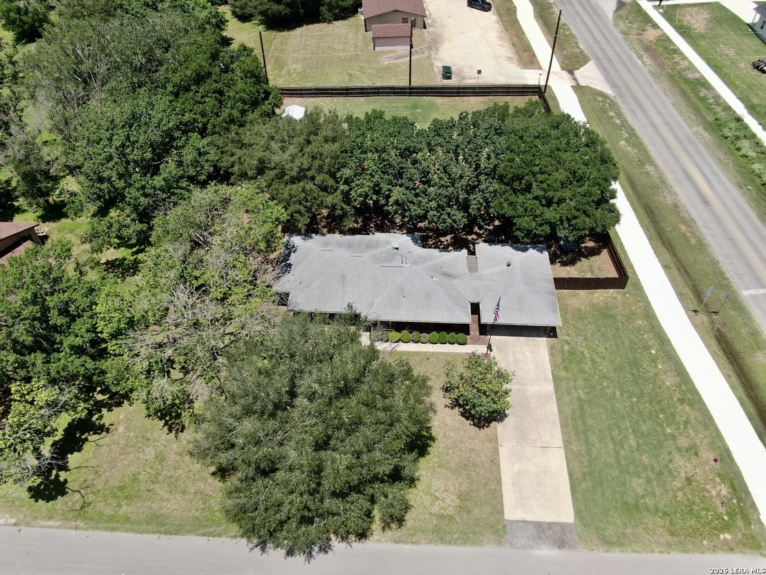 Photo of 19470 Blume Dr