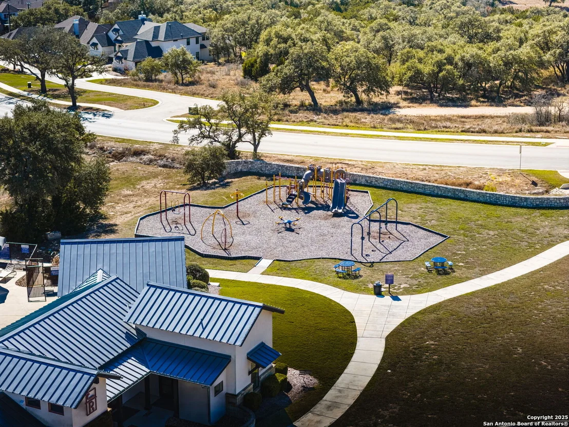 Photo of 30693 Horseshoe Path