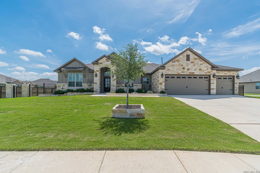 Photo of 5302 Guston Hall
