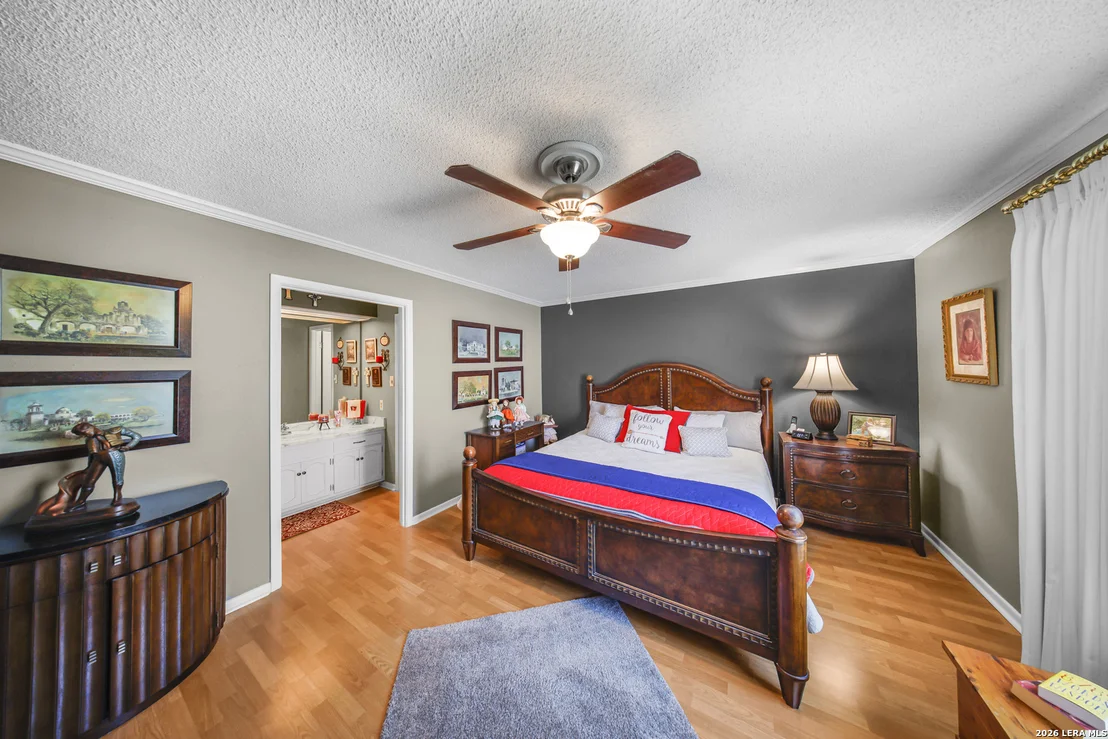 Photo of Unit 49G at 8915 Datapoint Dr.