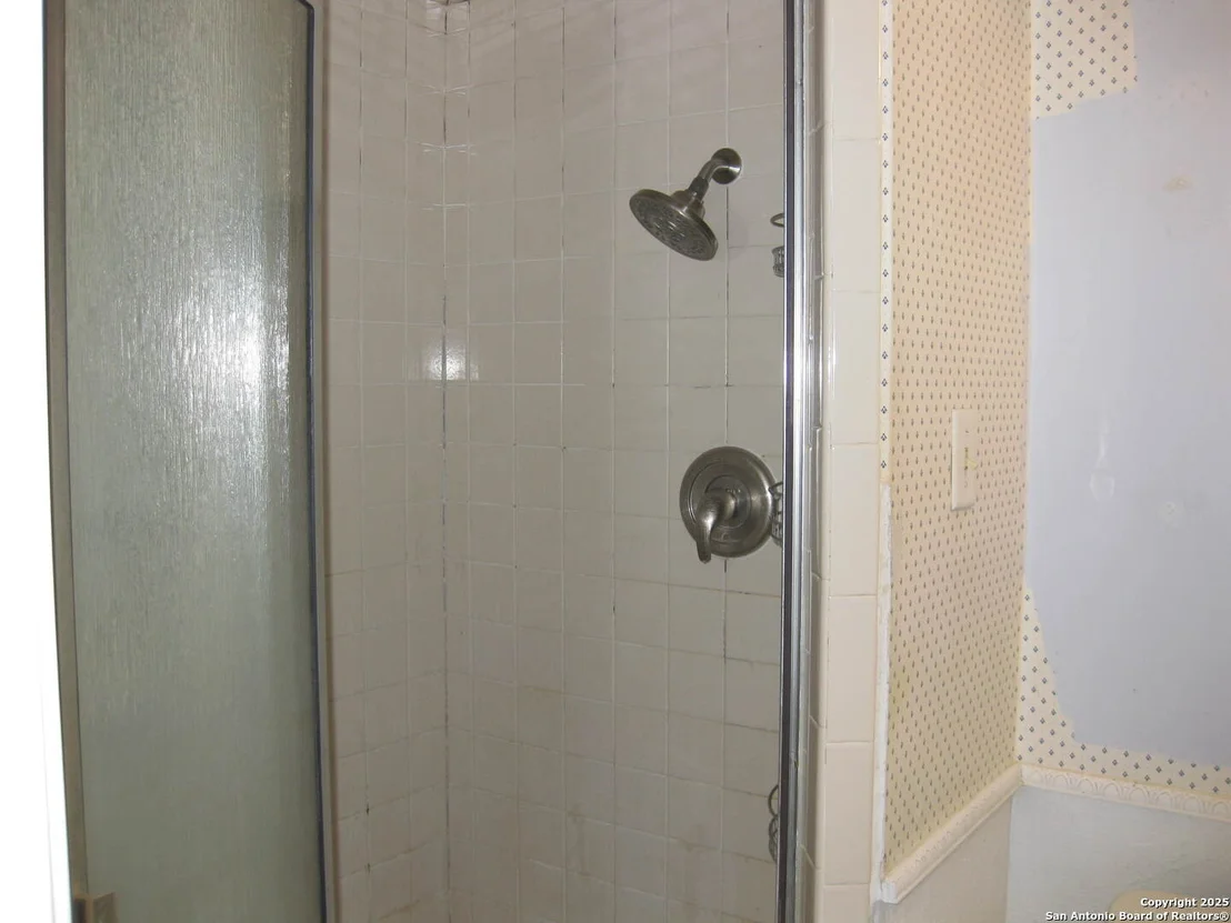 Photo of 5406 Clover Dr.