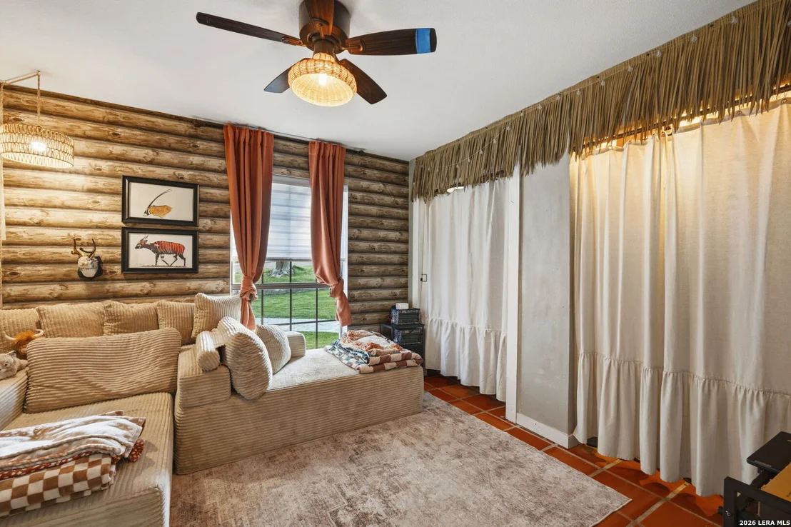 Photo of 101 Candy Ln