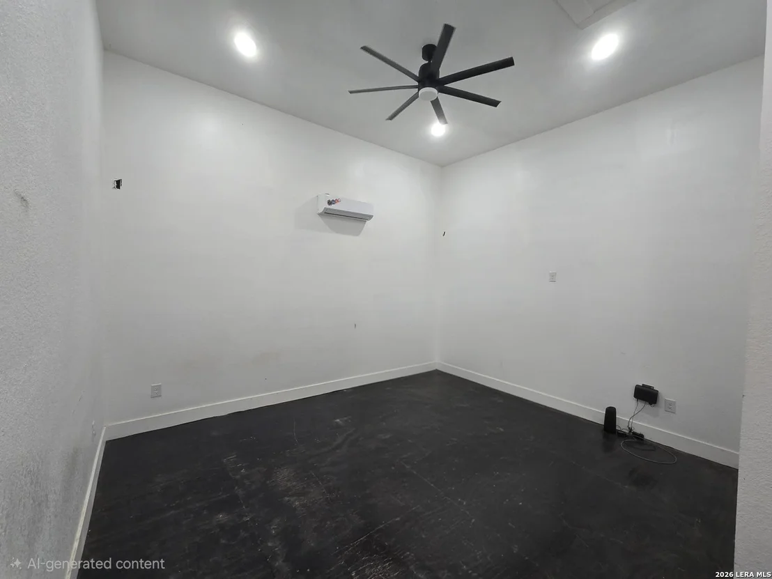 Photo of 21805 Senior Rd