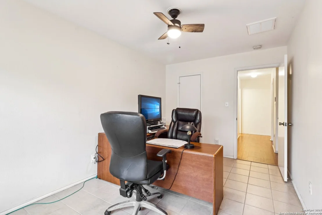 Photo of 9730 COPPERCREEK