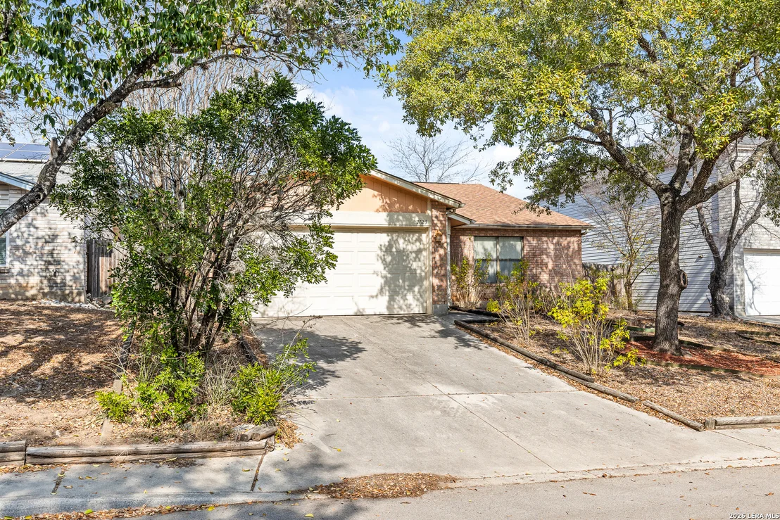 Photo of 7623 Cascade Oak