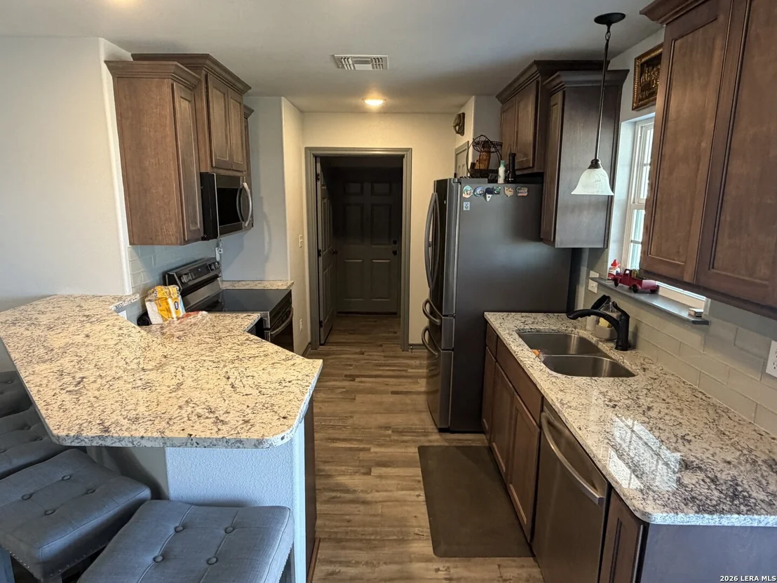 Photo of 100 Lakeview