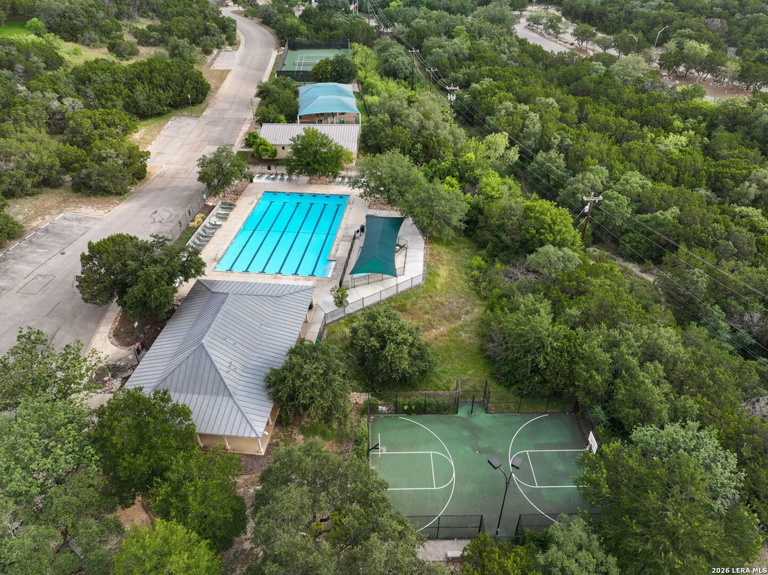 Photo of 2810 Falling Brook
