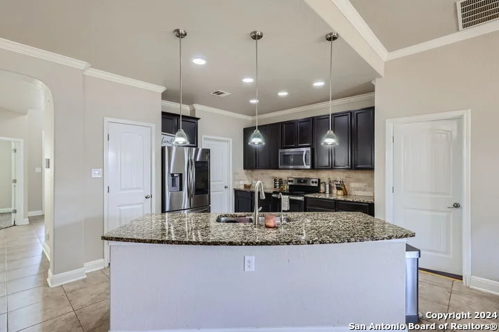 Photo of 109 GRAND VIS