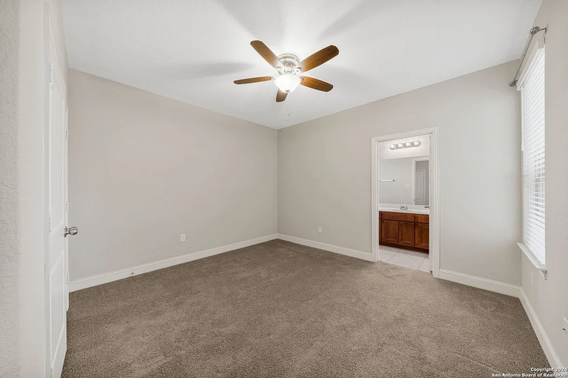 Photo of 3911 BRAZOS BEND