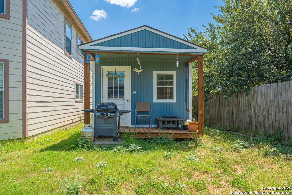 Photo of 3420 Sante Fe