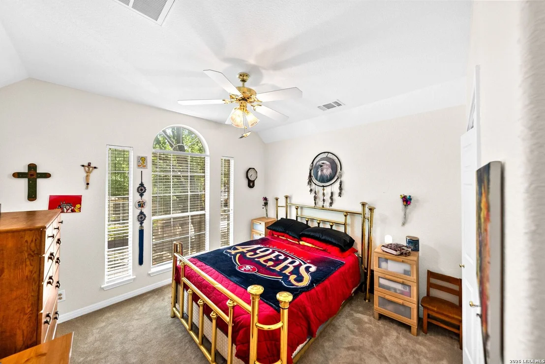 Photo of 9347 Llano Verde
