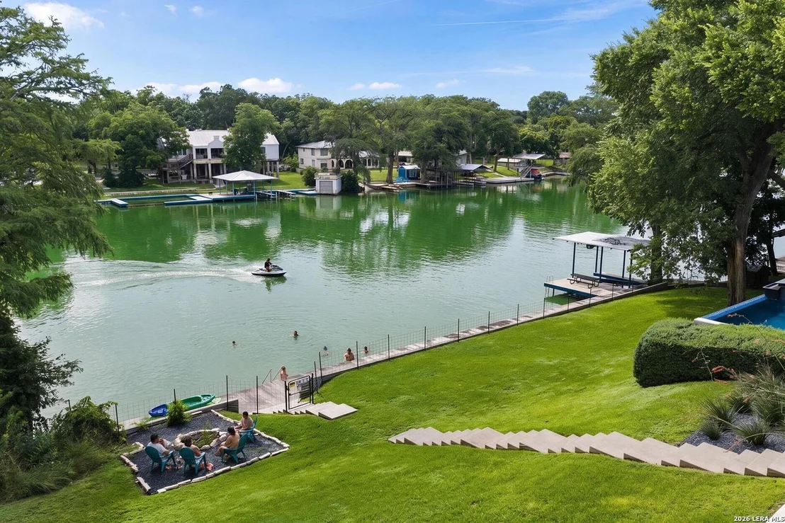 Photo of 230 Turtle Ln