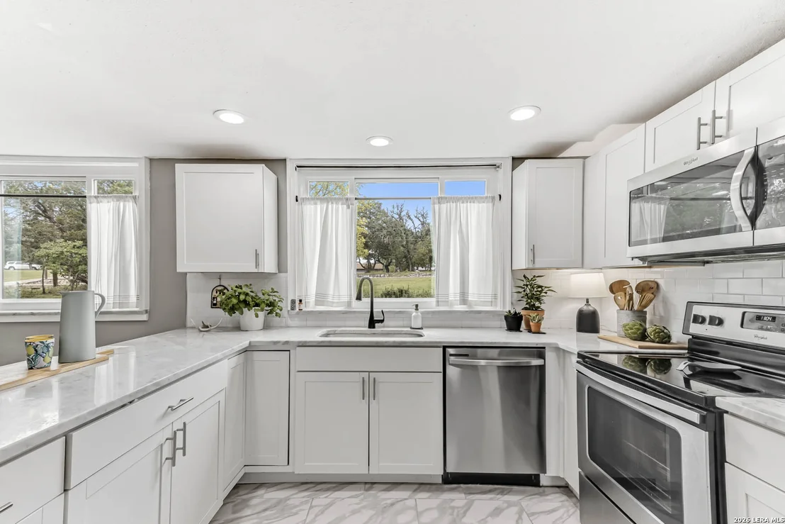 Photo of 8433 Oak Thicket