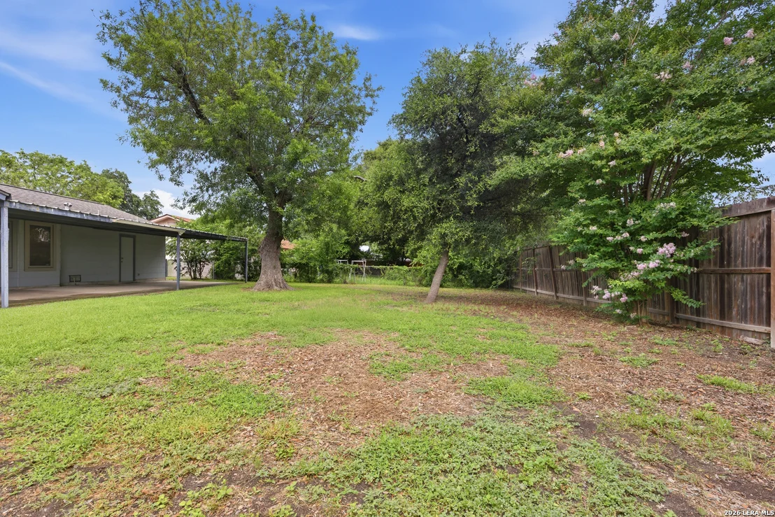 Photo of 5039 ROUND TABLE DR