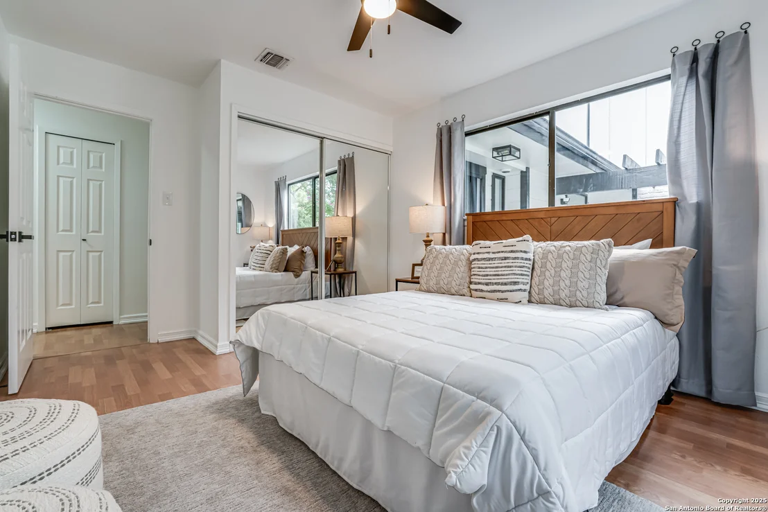 Photo of 14622 Bitternut Woods St
