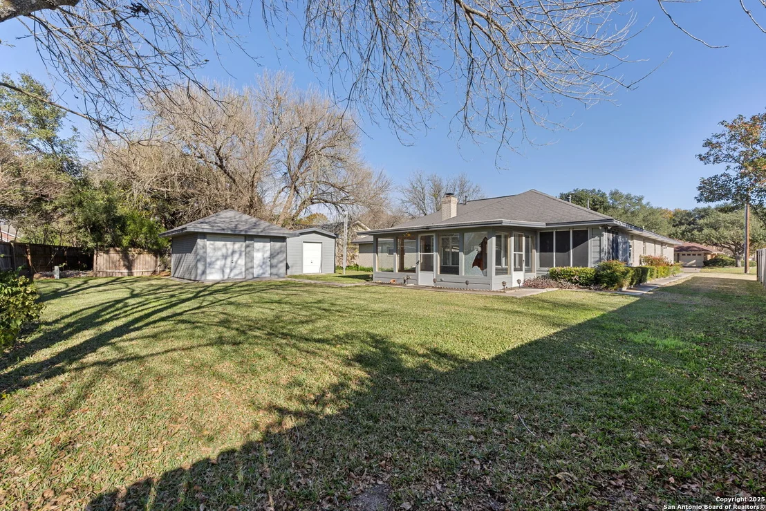 Photo of 1315 Walter Ellison