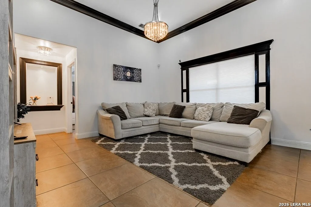Photo of 2779 Stone Hedge