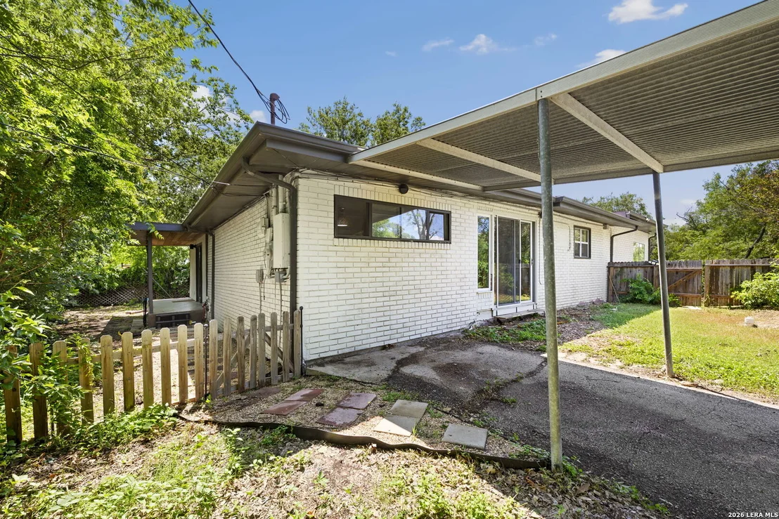 Photo of 503 Olney Dr
