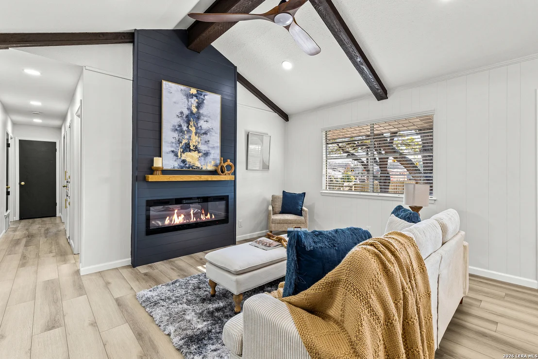 Photo of 6526 Forest Grove