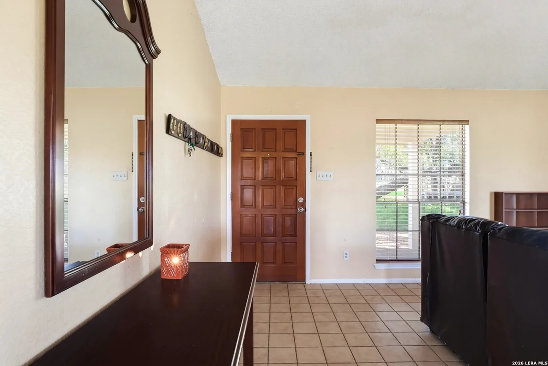 Photo of 340 Joy Dr