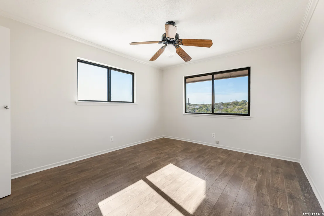 Photo of 26938 Karsch