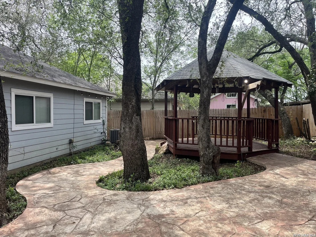 Photo of 16131 IKE LN