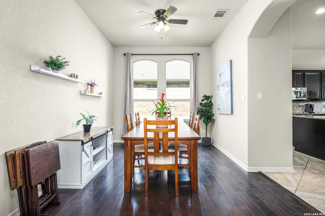 Photo of 824 Water Oak