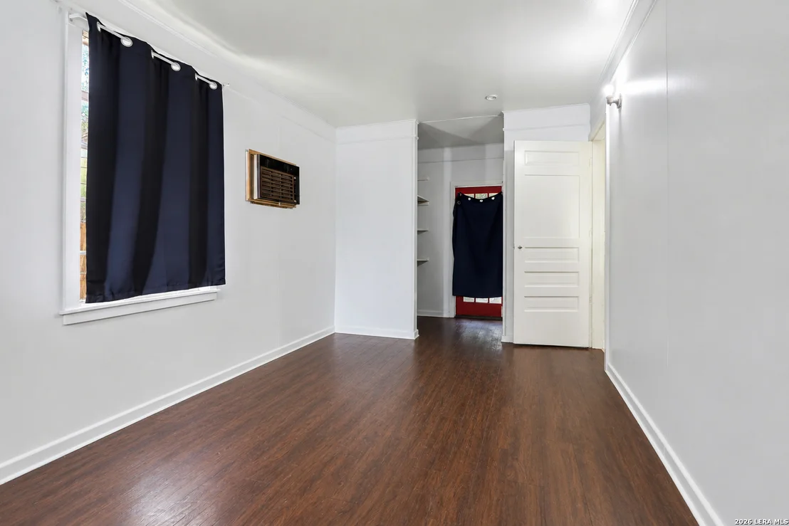 Photo of 115 LOY DR