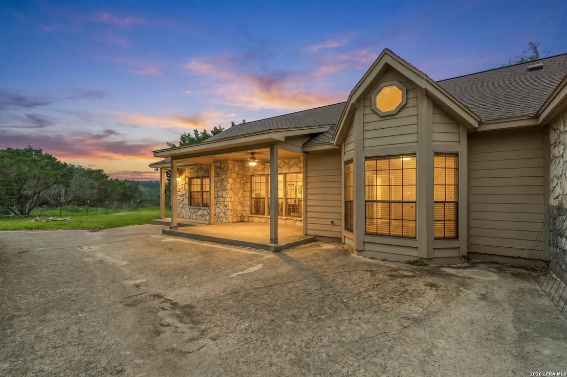 Photo of 180 Saur Rd
