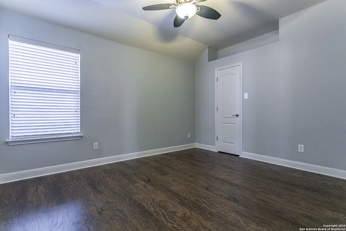 Photo of 7907 WILLIAM GRV