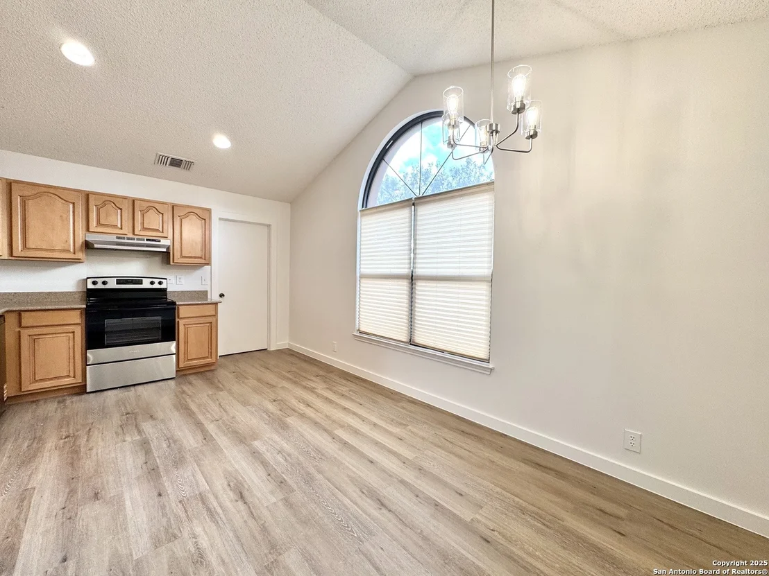 Photo of 10358 Rustic Village