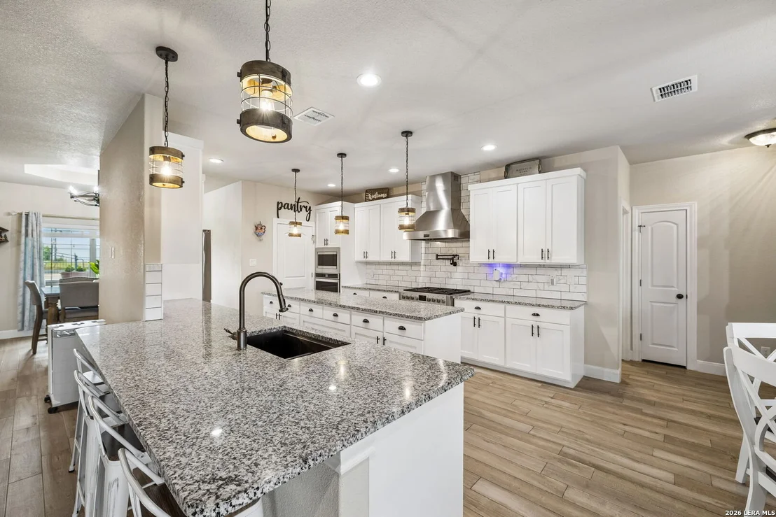 Photo of 9691 Crow Ln
