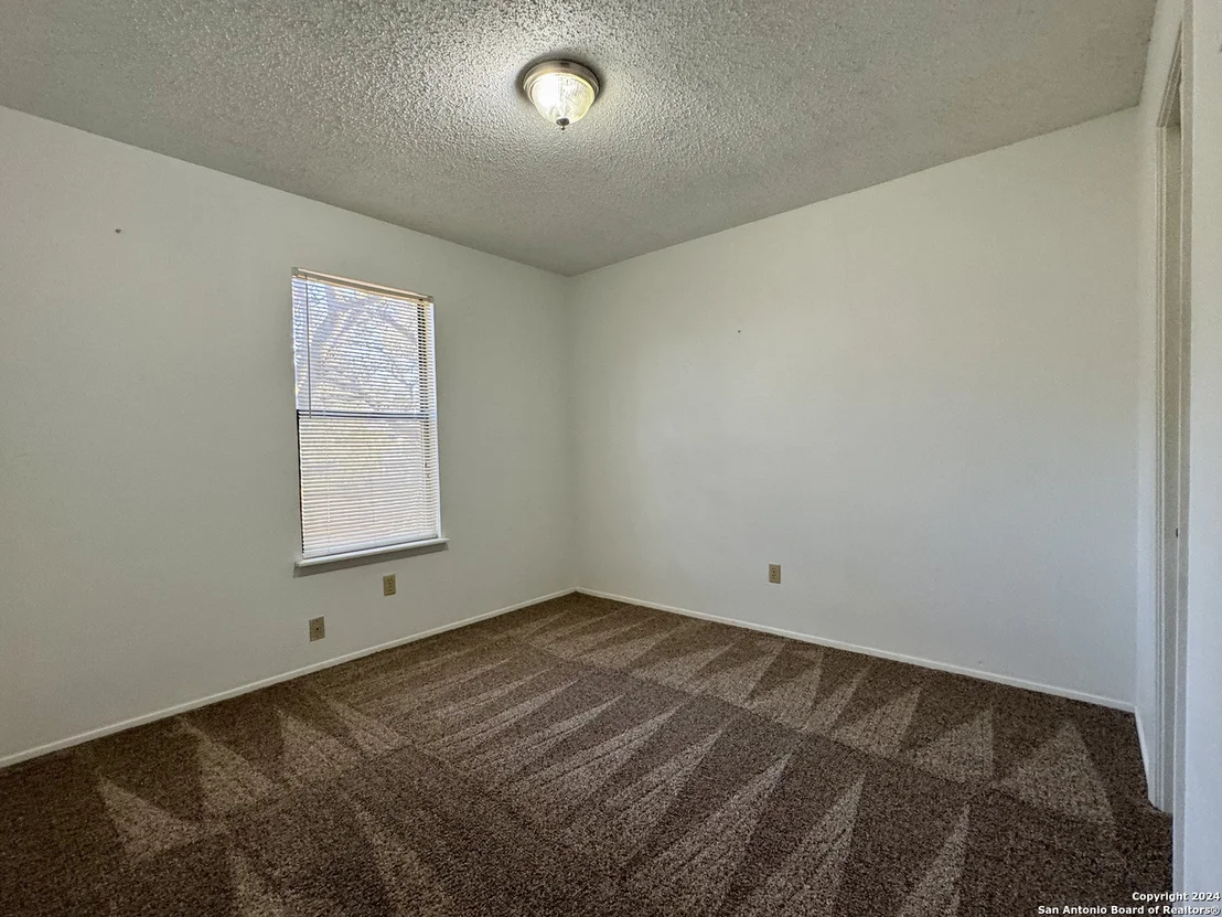 Photo of 16911 SPRINGHILL