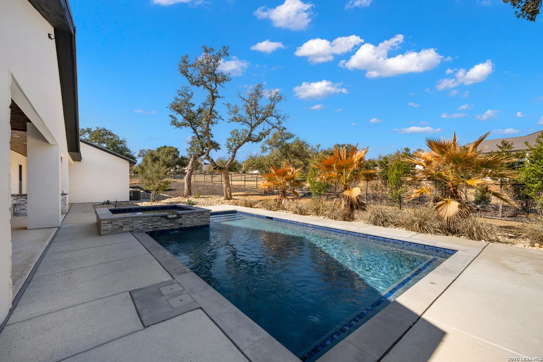 Photo of 26011 Cotaco Creek