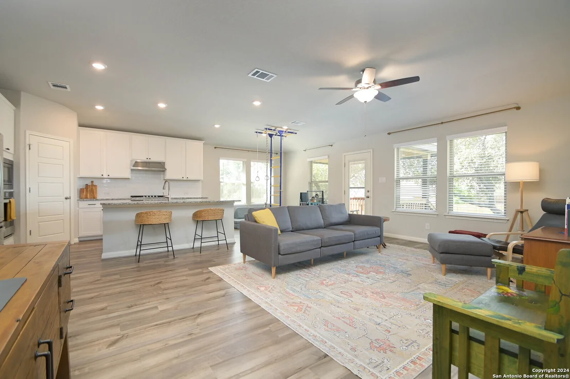 Photo of 2421 PENNILYNN WAY