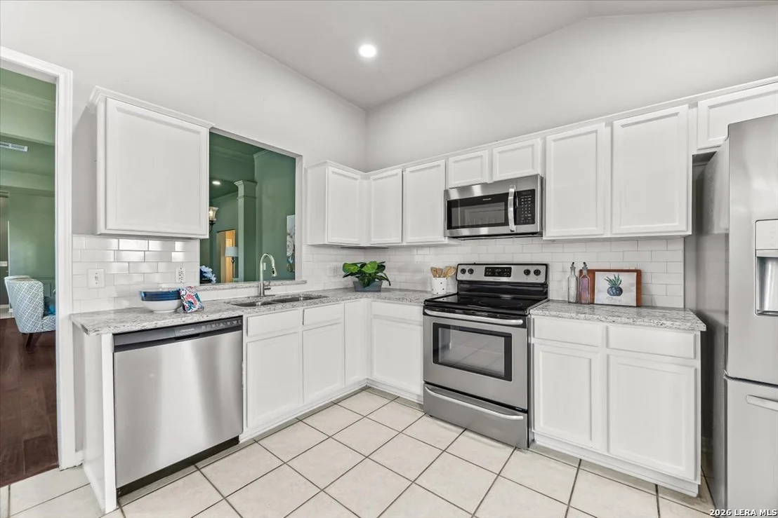 Photo of 2516 Grove Park