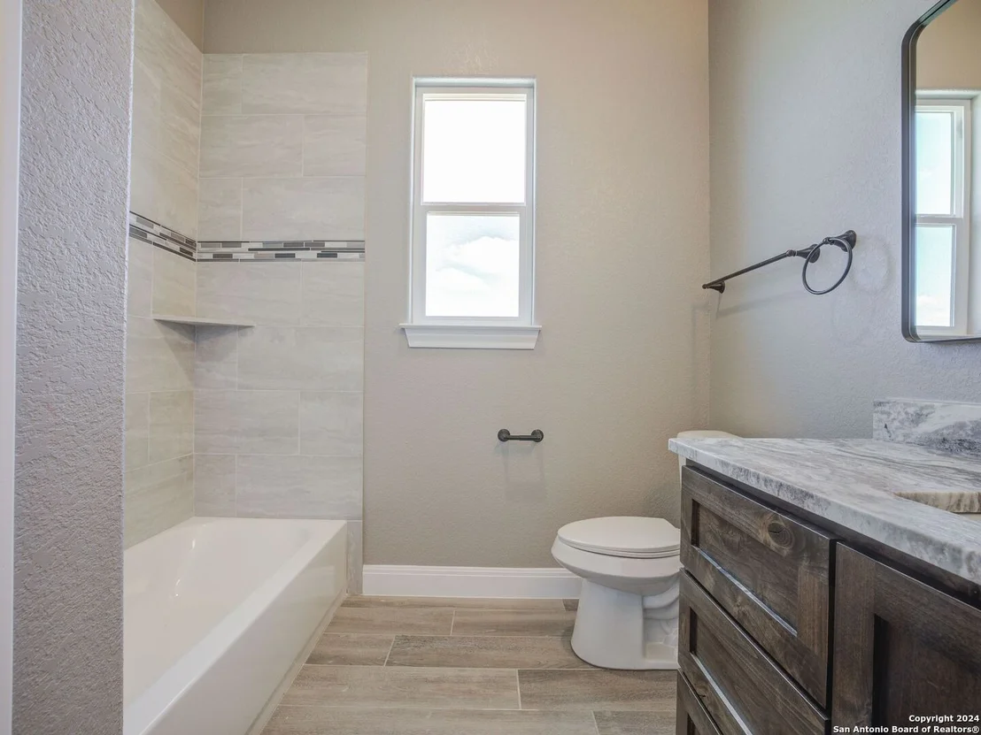 Photo of 1027 CR 319