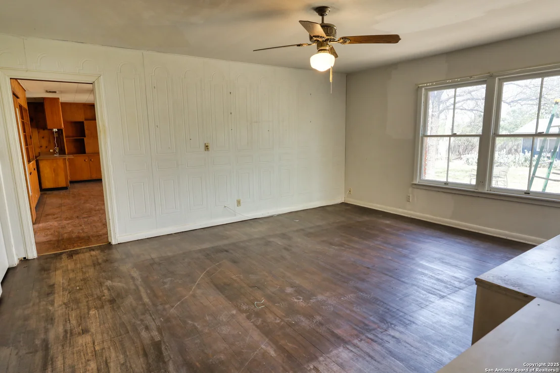 Photo of 728 N Getty St.