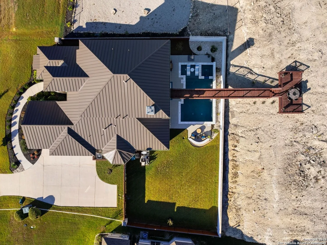 Photo of 27220 Highland
