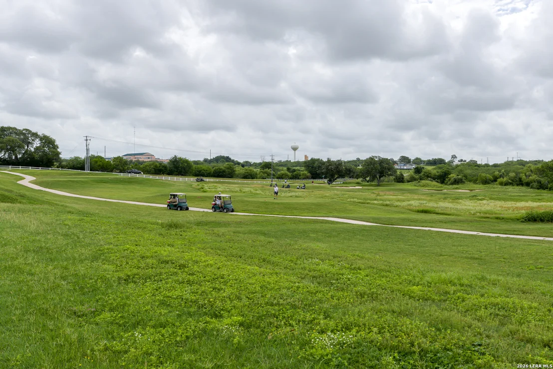 Photo of 469 MIDDLE GREEN LOOP