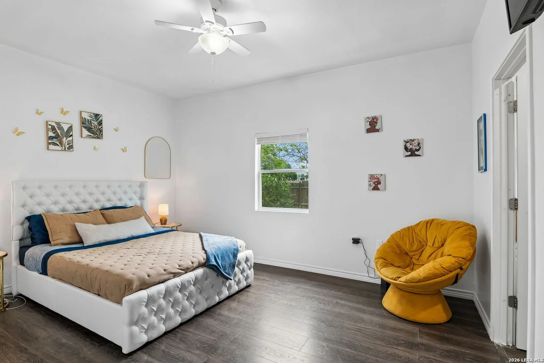 Photo of 810 Lamar
