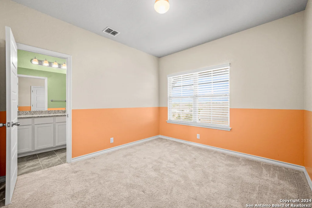 Photo of 1507 NICHOLAS CV