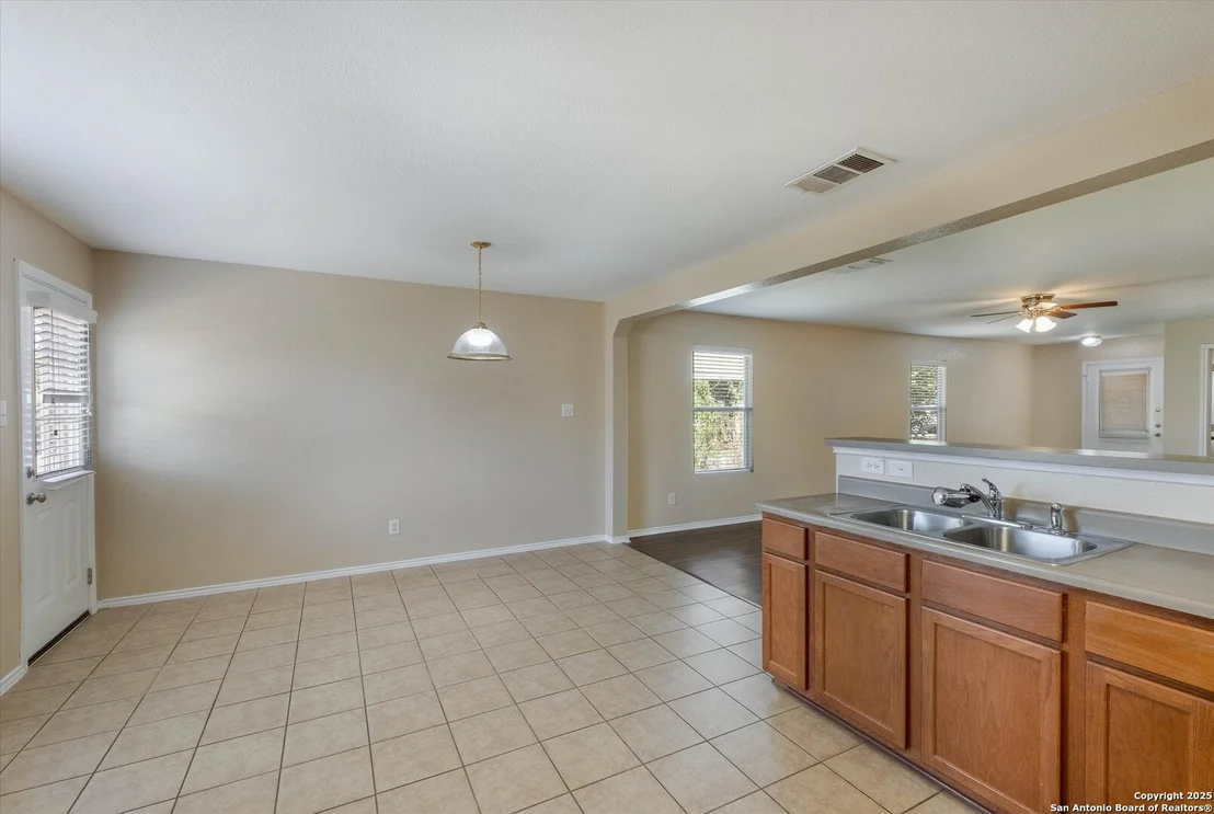 Photo of 328 WILLOW VIEW
