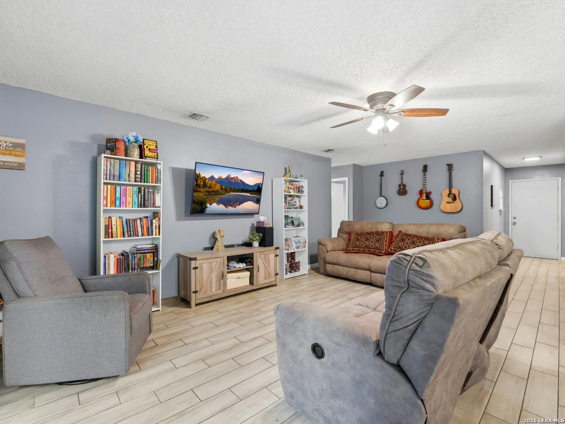 Photo of 5722 Timberhill