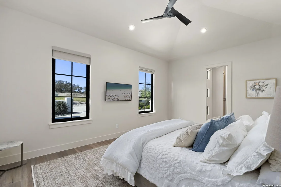 Photo of 11326 Montell Pt
