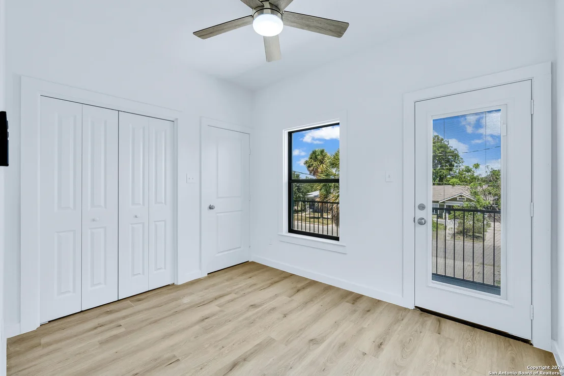 Photo of 1010 Denver Blvd