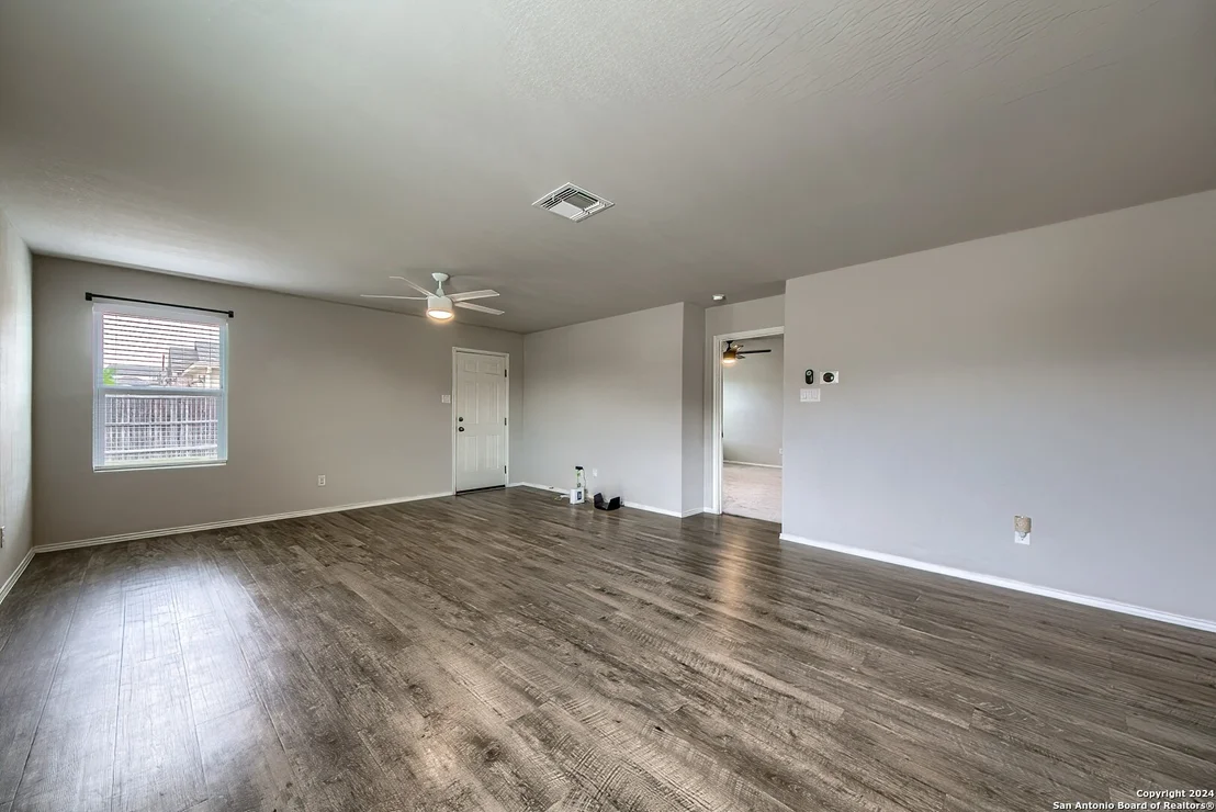 Photo of 4430 Heathers Dawn