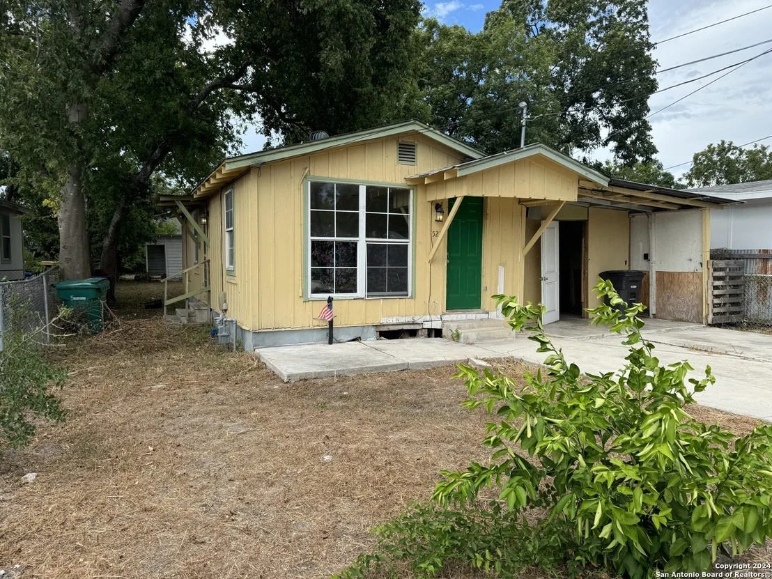 Photo of 527 sharmain PL