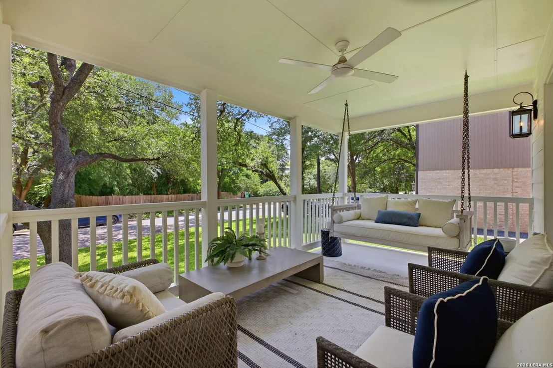 Photo of 301 OGDEN LN